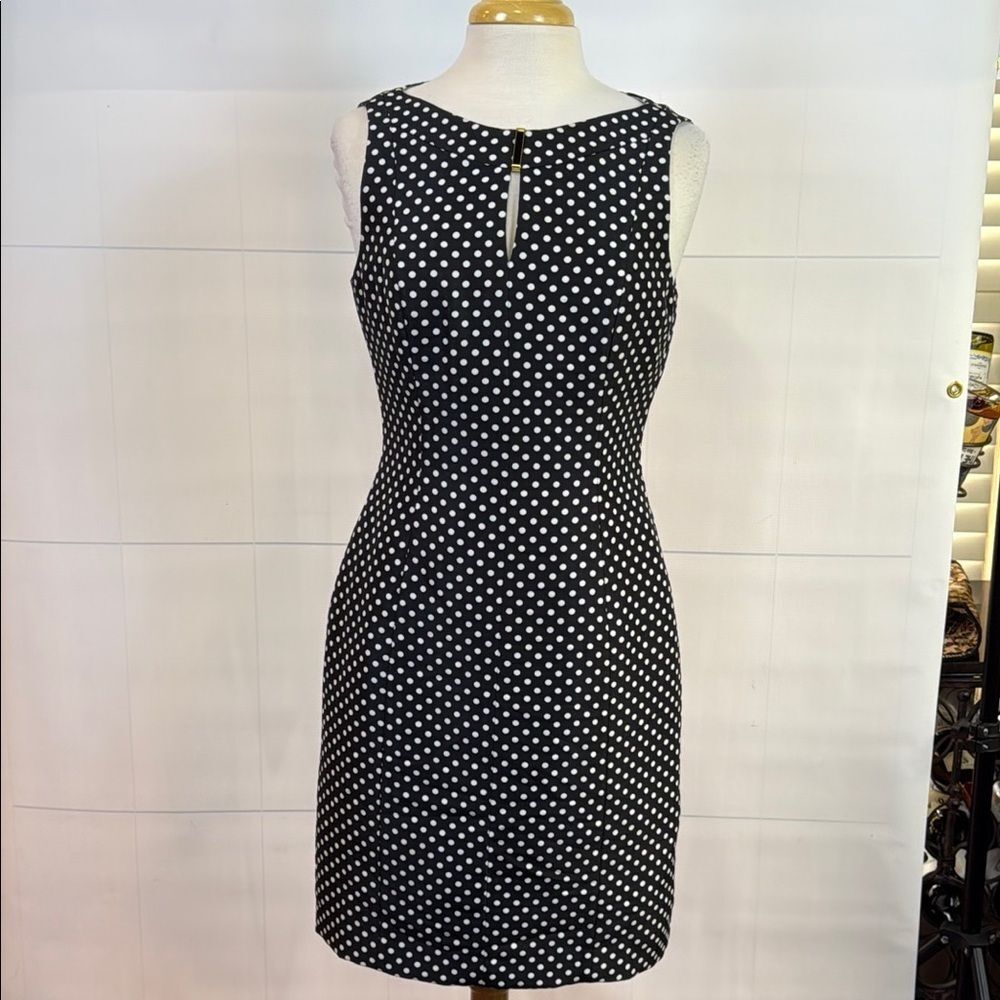 Tahari ASL Black and White Polka Dot Sleeveless Sheath Dress, Size 6